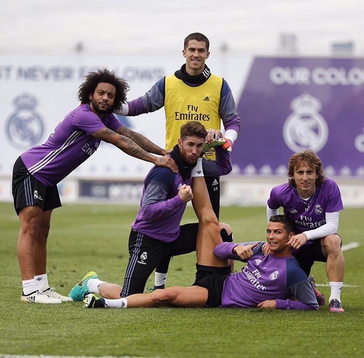 CybXD4OXcAAnnXV.jpg:large