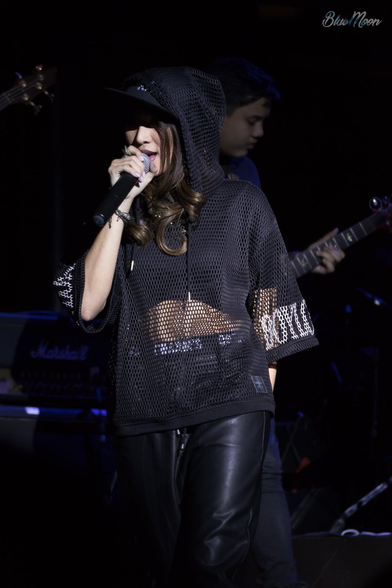 Bluemoon549's tweet photo. ใครๆก็ว่าผมเป็นเป็นวายร้าย แต่ใครจะรู้ว่า วายร้ายรักจริงนะ
#babyaim
#TeamAIMazing
#AimRADPartyII https://t.co/LzwxM2Lvrc