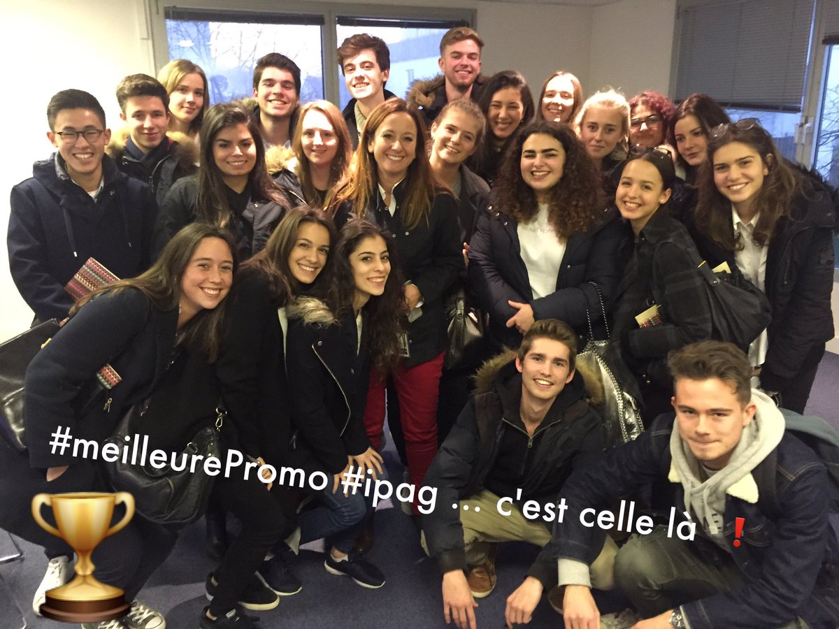 celine_lanau's tweet photo. Je vous présente quelques filleuls de la meilleure promo de l' @IPAGBS ! #ipag #ipagien #ipagienne #winners 👍 https://t.co/hy4GnovlJh