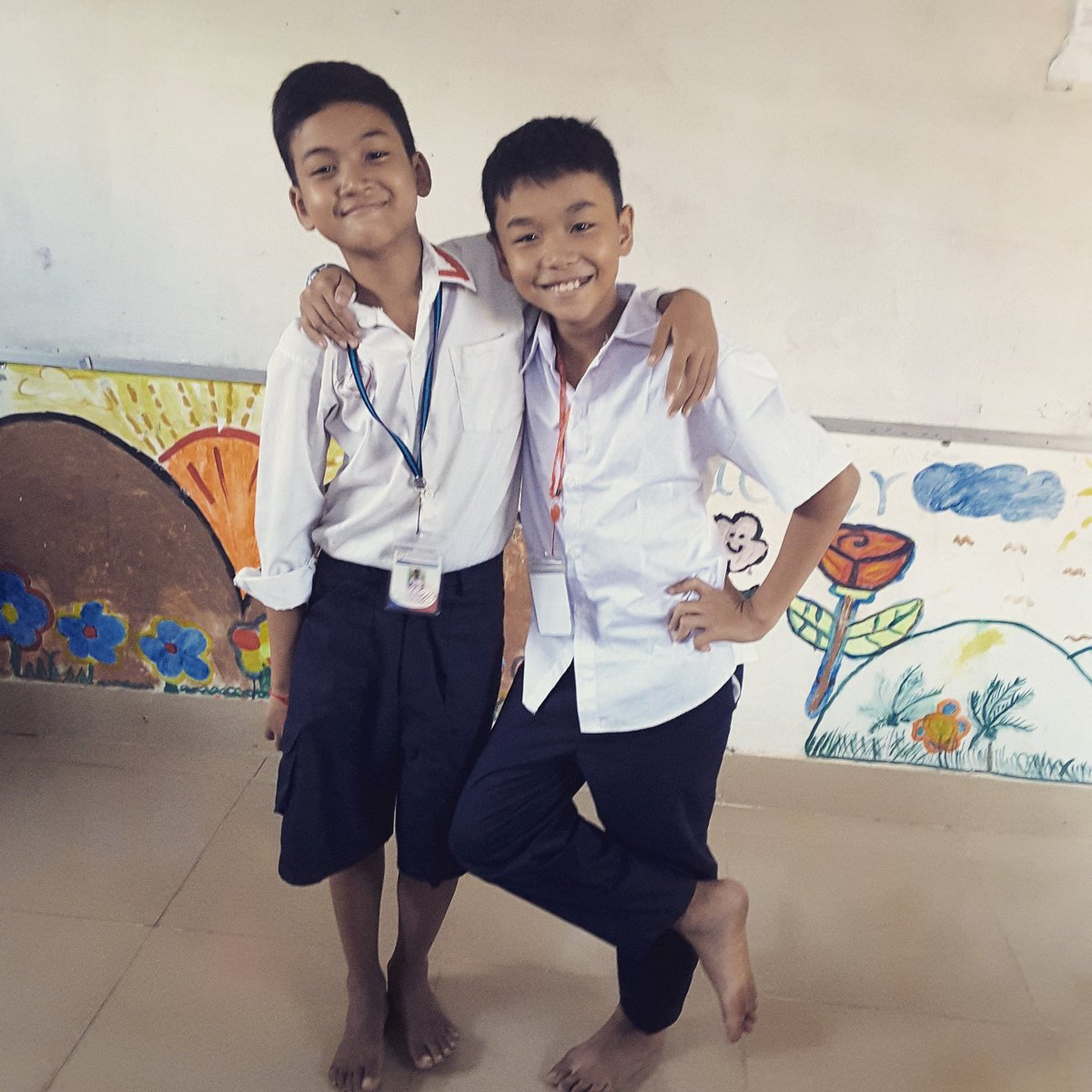 FrontierCBT's tweet photo. Bromance #frontiervolunteer #nextgeneration #bros4lyf #bromance https://t.co/Us6xD5Yorx