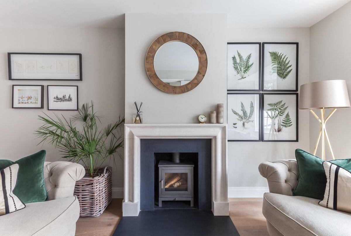 .<a href="/TessutoInterior/">Tessuto</a> have added subtle, luxury touches to this family living room in London. #interiordesign buff.ly/2gkx8mg