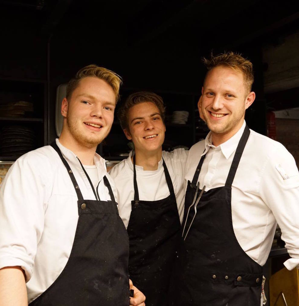 Anforswijn's tweet photo. Dank je wel Adrian &amp; team @RestaurantZarzo, 't was een zéér gezellige en bijzonder gastronomische dag: https://t.co/Adf50eHeaw #ProefAnfors https://t.co/i93ErSiq3E