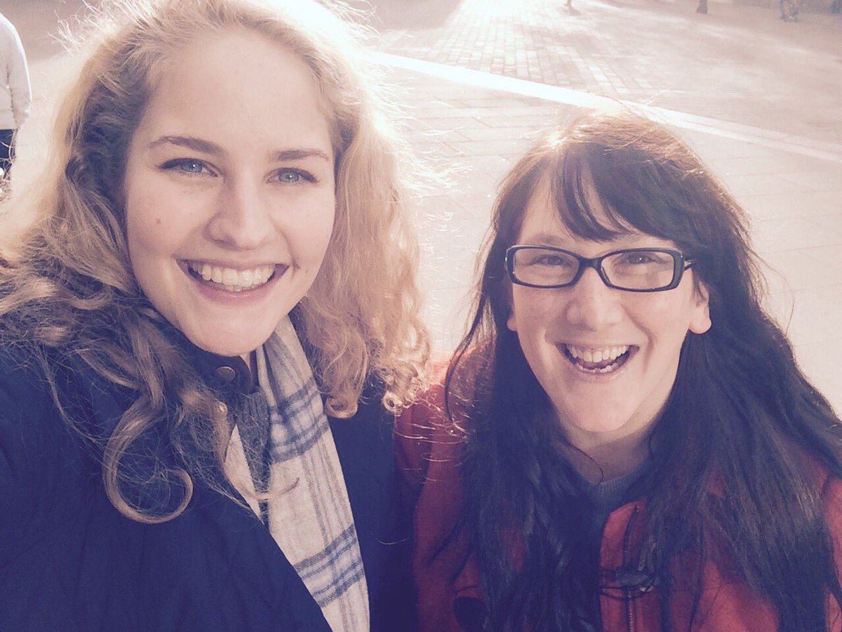 ClaireMRoper's tweet photo. When @ClaireMRoper met @ClaireJRoper #TheRopers #Claire #DiscussingDigital #BeingSocial https://t.co/Lfaaa6C3MY