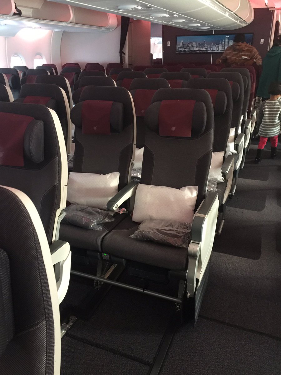 TweetsbyTashaS's tweet photo. Had the best #economy seat on the plane home today, if your flying on @qatarairways #A380 68D is the #magicseat #noidontwanttoswapthanks 😳 https://t.co/I4S6UZKa9s