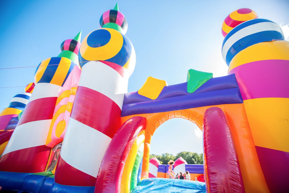 The almighty World's Biggest Bouncy Castle won Best Extra-Festival Activity at the @festival_awards yesterday! #festivalawards #bouncycastle