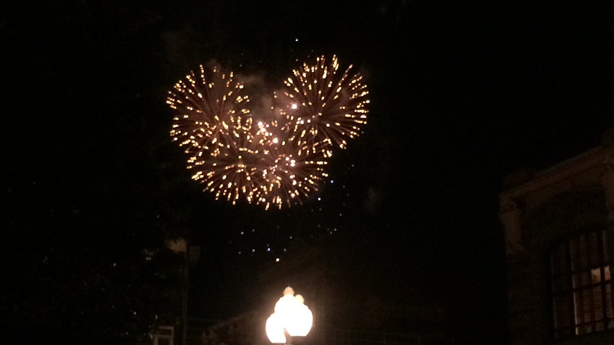 ベストディズニー 花火 今日 ディズニー画像