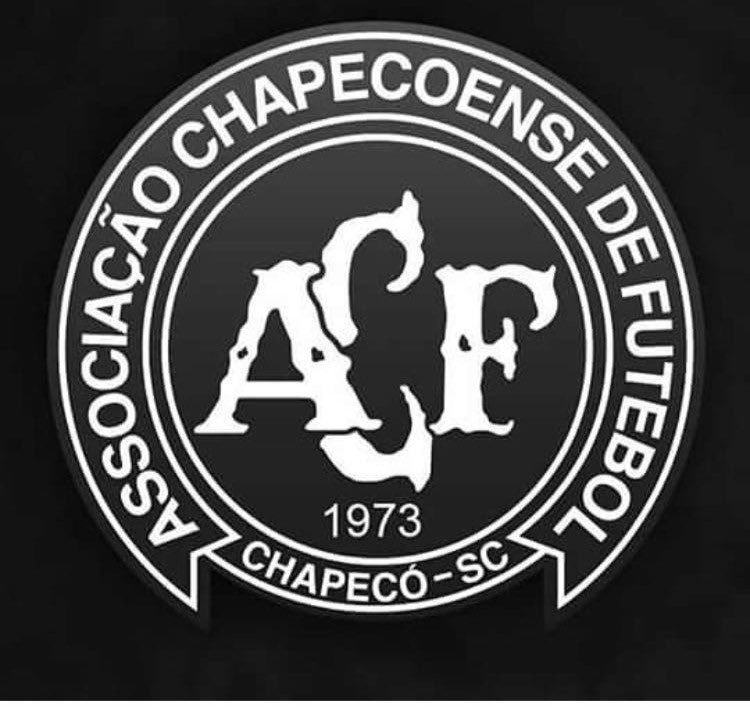 MarcosPitombo's tweet photo. #ForcaChape 😢 https://t.co/buP5mtWzs0