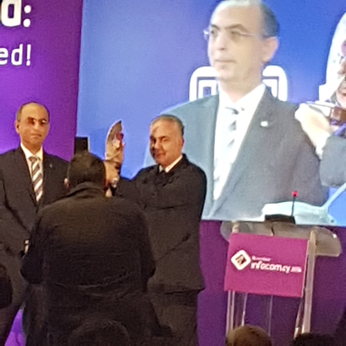 cytacyprus's tweet photo. #InfoComm16 Βραβείο στη #Cyta ως ο καλύτερος παροχέας για ICT Business Solutions, το οποίο παρέλαβε ο @koulias. https://t.co/N4gUPvvUIi