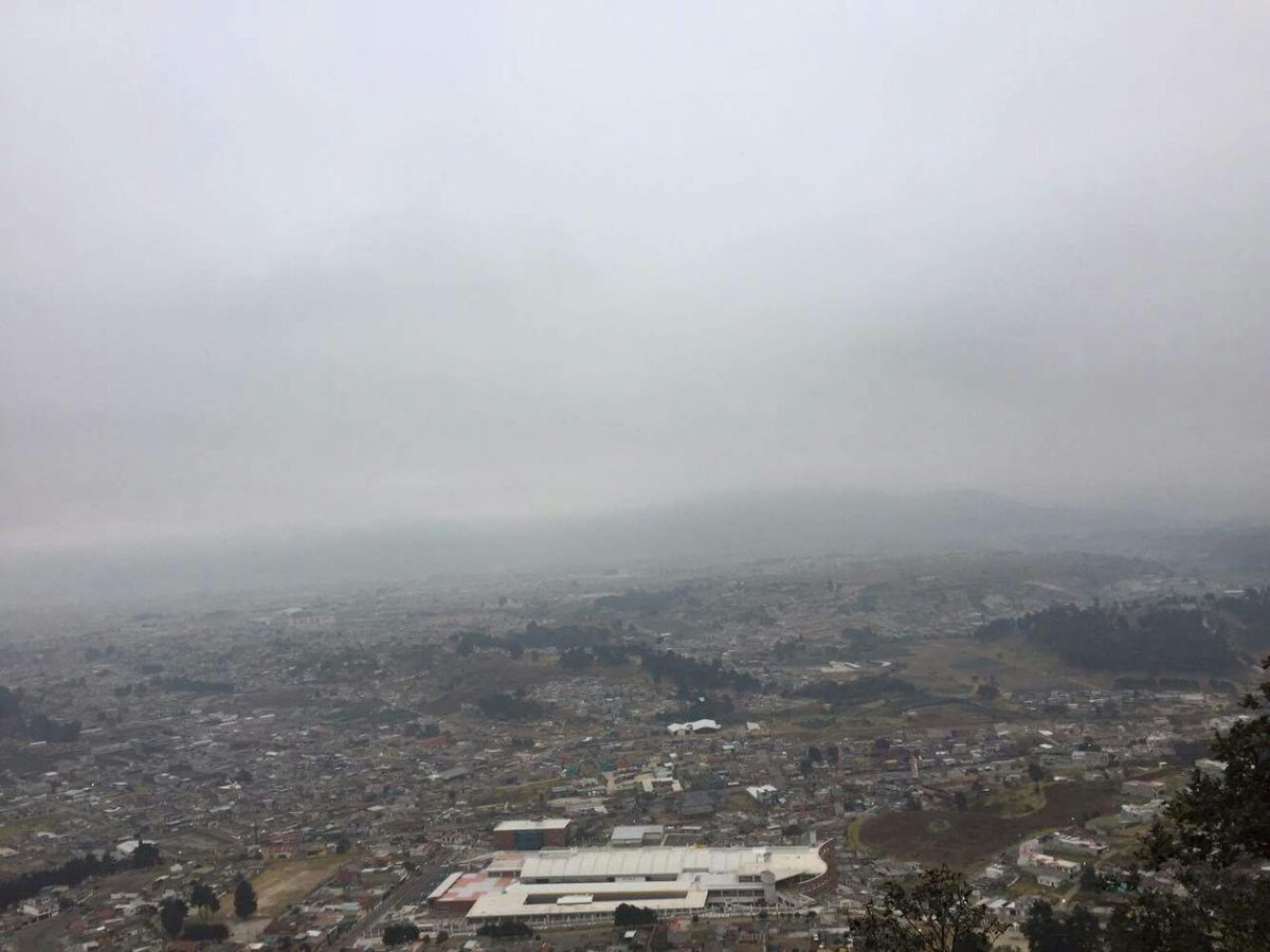 stereo100xela's tweet photo. #ClimaXela
Este es el panorama sobre el valle de #Quetzaltenango, la temperatura actual es de 12° C.
Foto Vicky Aguilar https://t.co/naKhF7ayyw