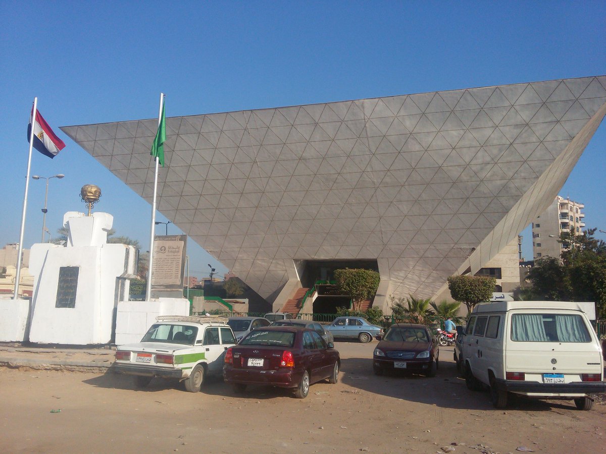 makerexpress_'s tweet photo. الميكر اكسبريس موجودة انهردة فى قصر ثقافة الفيوم. 
#makerexpress is at #Fayoum culture center today with @teshbook @S3Geeks @CairoHackers https://t.co/PnGMYhyKJJ