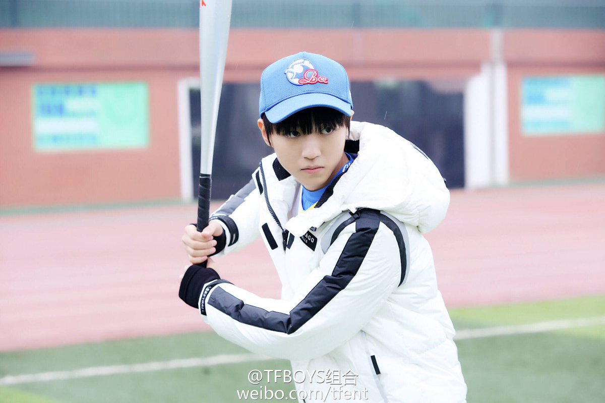 TFBOYS_TFGlobal's tweet photo. 20161129 #TFBOYS Official Weibo Update

PC TFBOYS组合 via weibo https://t.co/YhovJsBQhz