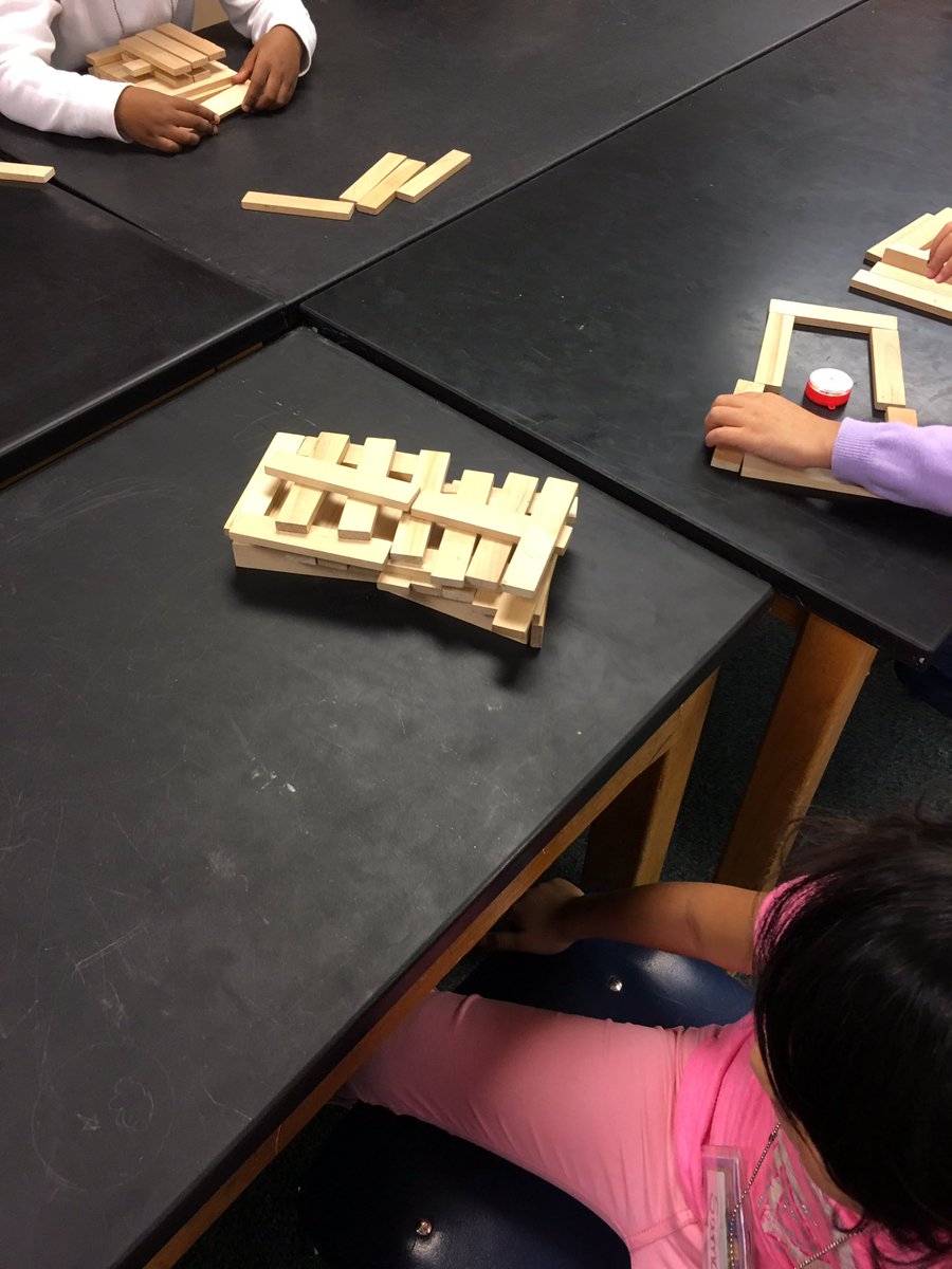 STEAM_HillDW's tweet photo. Can kindergarteners build a KEVA house to protect the little pig from the big bad wolf? #CameronESSTEAM https://t.co/fbfU2x5IgY
