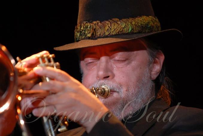 bombqueen's tweet photo. Happy Birthday from Organic Soul…
Musician Chuck Mangione is 76  https://t.co/bn4yin12hp https://t.co/bPUjFUVjNh
