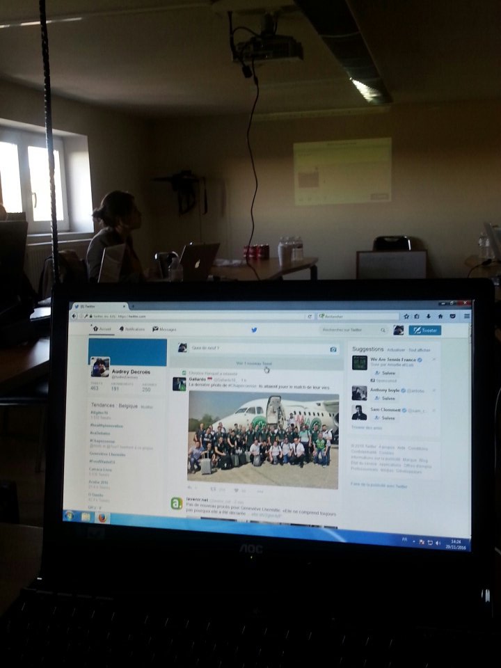 AudreyDecroes's tweet photo. Ça bosse @AntenneCentreTV https://t.co/SovT1IMLgs