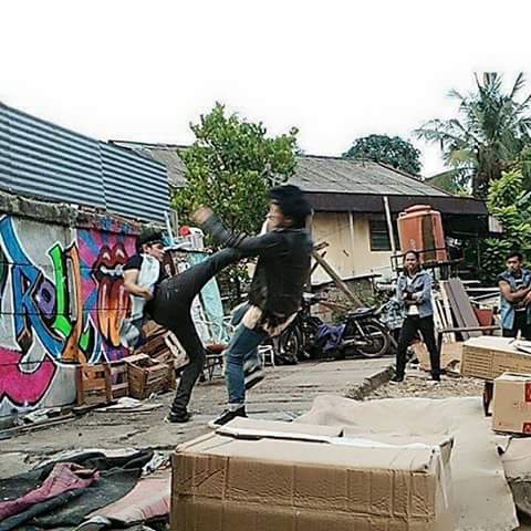 Jago berantem juga ni <a href="/alysyarief/">Aliando Syarief.</a> pesantren Rokc N Roll  <a href="/AliandoFan/">OFFICIAL ALICIOUS</a> <a href="/AliciousPrince/">ALICIOUS</a> lagi Take