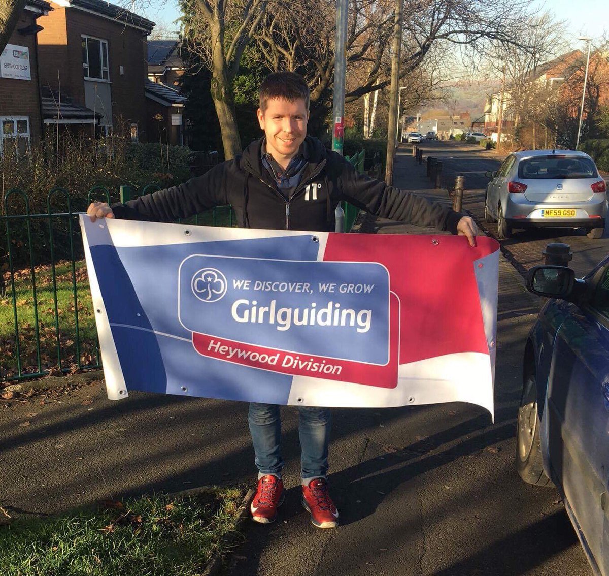 HeywoodDivision's tweet photo. A massive thanks to @BamfordPrintLtd for our new Division Banner! Helping us promote @Girlguiding in Heywood. #GetInvolved #BannerModel https://t.co/B9x7OPj82J