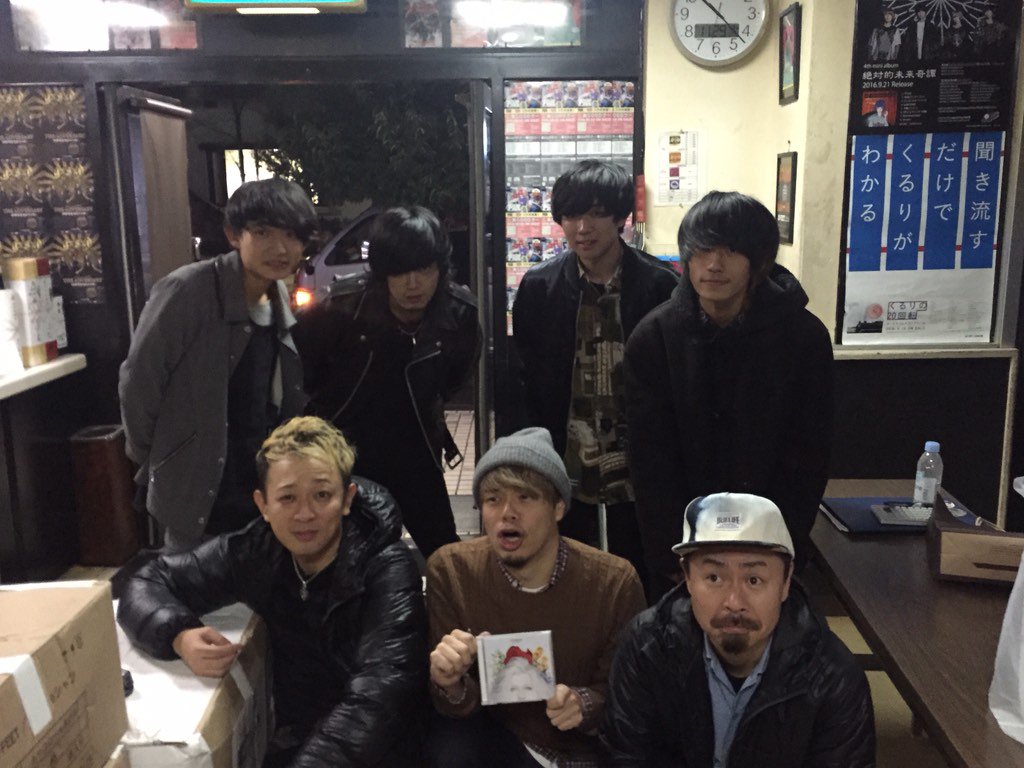 climbgrow_'s tweet photo. 金沢vanvanV4での10-FEETとのライブ、最高でした！勉強させて頂きましたー！ https://t.co/AJqGXonLix
