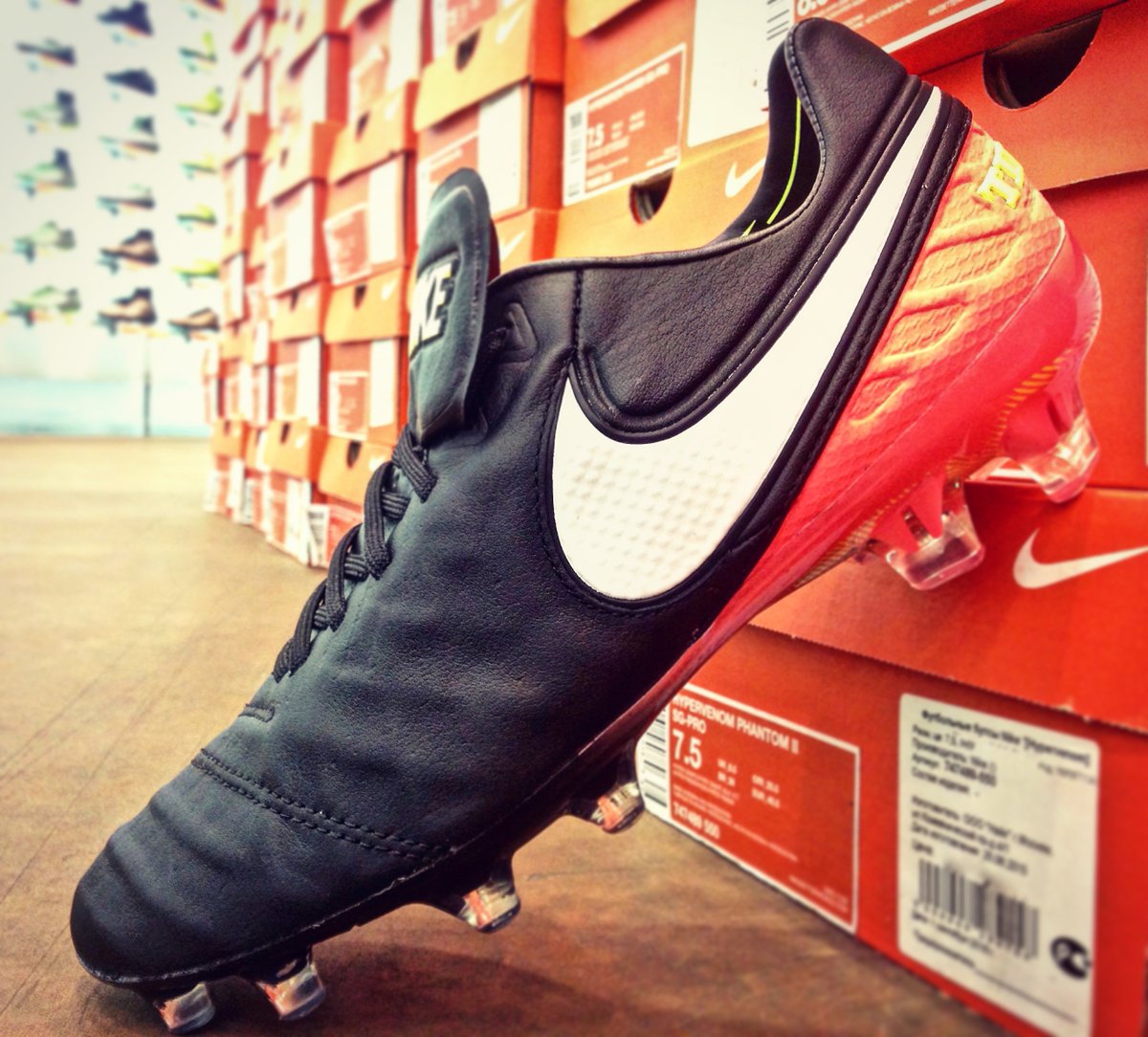 sportstyle_ru's tweet photo. ะะฑัะพะปััะฝะฐั ะฝะพะฒะธะฝะบะฐ #nike #tiempo #legend6 ะพะดะฝะฐ ะธะท ัะฐะผัั
ะบะพะผัะพััะฝัั
ะผะพะดะตะปะตะน nikeโ๏ธ๐๐ผ
๐ะกััะปะบะฐ https://t.co/x41pUrdxZH
#ัััะฑะพะป https://t.co/cHC9UoPjMg