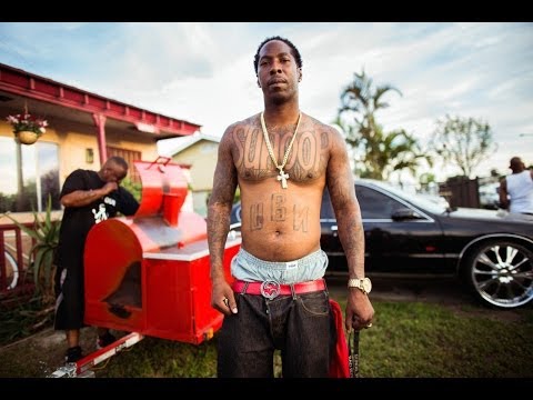 TubeFear's tweet photo. United Blood Nation Gang - One Of The ... - https://t.co/rkg1fr2lfS #Am #Crimes #CrimesDocumentary #Drugs #DrugsDocumentary #Fights https://t.co/7iyYwaMWLR