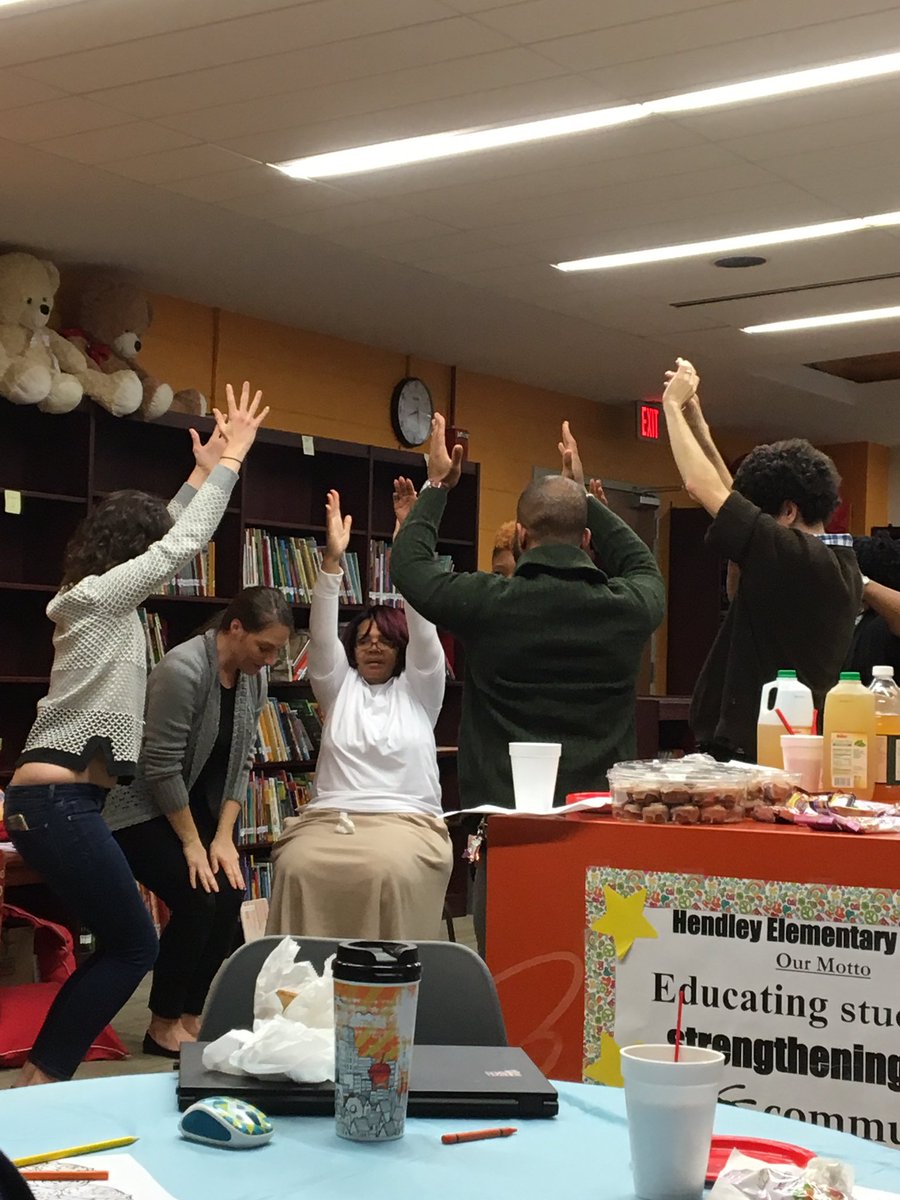 MissSOsborne's tweet photo. @HendleyES relaxing with some yoga! #wellnessmorning @Turnaround https://t.co/VhiQSzjaxN