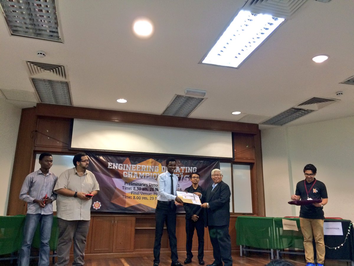 edciium2016's tweet photo. First Runner Up is the government side, Tripple A team! #edc16 #finaldebate https://t.co/uTNw4oIWoc