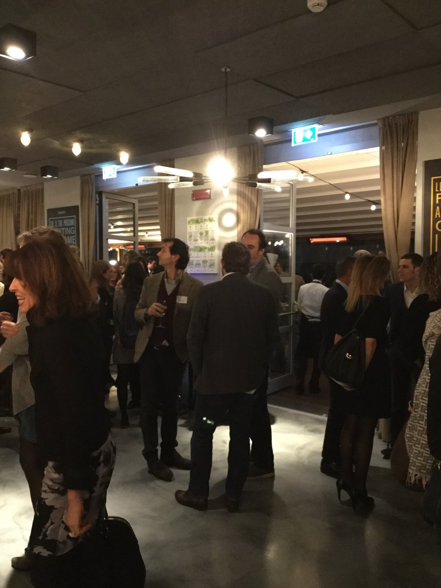 FrenchTechMilan's tweet photo. Comminica la serata dedicata al #networking #frenchtech #frenchtechmilan #startup https://t.co/FoX98VM2K4