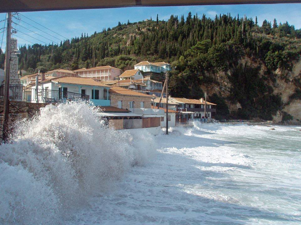 reflectionsgr's tweet image. Chasing Dreams in Lefkas.