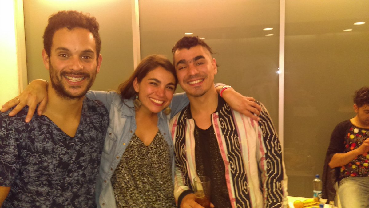 Ladycheetarah's tweet photo. Fotitos que encontré de halloween en la fiesta #SheepOh, junto a Max y Gabriel de una linda banda, @villacarino 😊🎵🎶 https://t.co/lLCH157Gn4