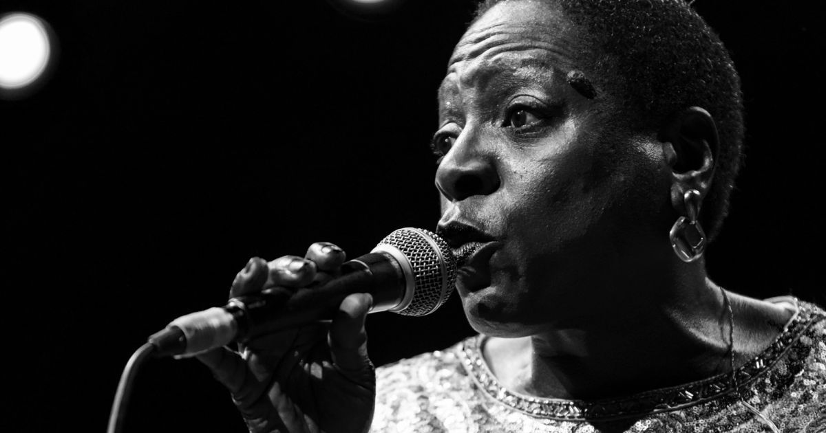 Remembering #SharonJones.
“Loquacious, spontaneous, funny, familiar.” Kind words from The <a href="/NewYorker/">The New Yorker</a>. buff.ly/2g1vX7V