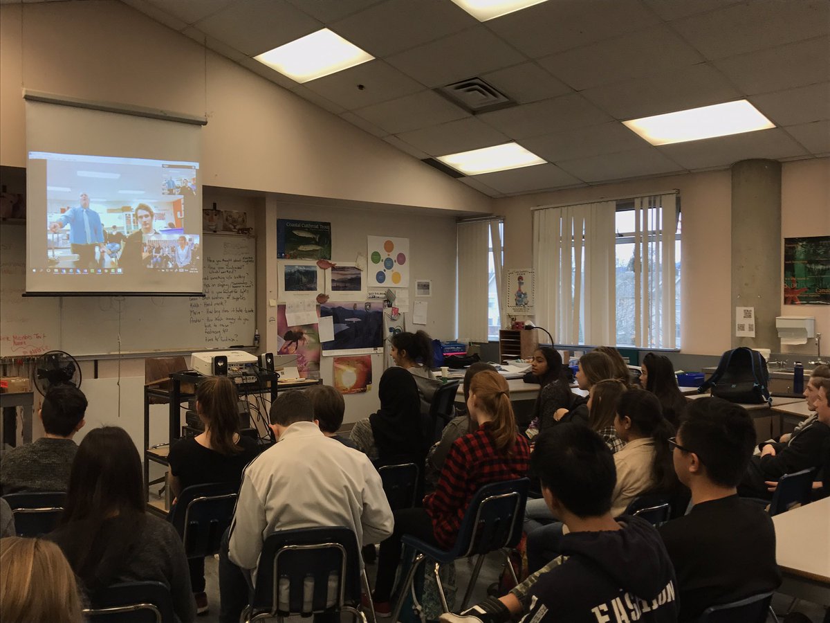 sr_tutor's tweet photo. Great @SkypeClassroom chat w/ @ifoggs's students today 4 @Microsoft_EDU #SkypeaThon to talk #lightpoverty! #EngineeringBrightness #MIEExpert https://t.co/htfy5nJCak