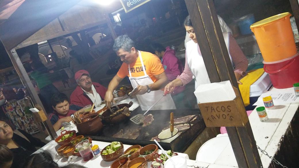 Amigo_Jeremiah's tweet photo. Tonatico (Tonatiuh-co "lugar del sol"), Edomex. Comercio tradicional en el centro municipal. #PintateTurquesa https://t.co/F2lLmy9d9F