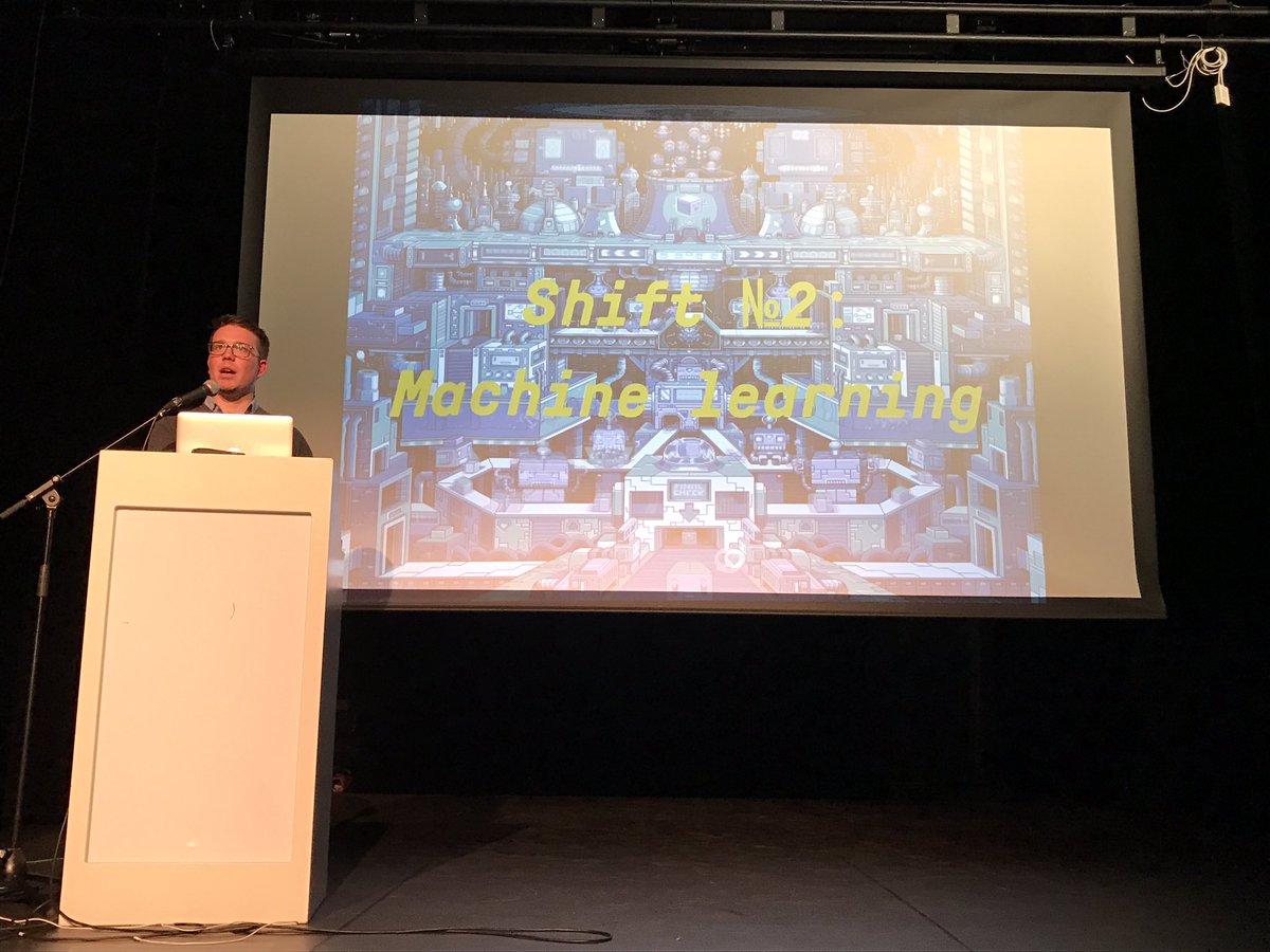 "We evolueren van manuele community manager naar scenariobewaker" - <a href="/glenndavid/">Glenn Fellows</a>