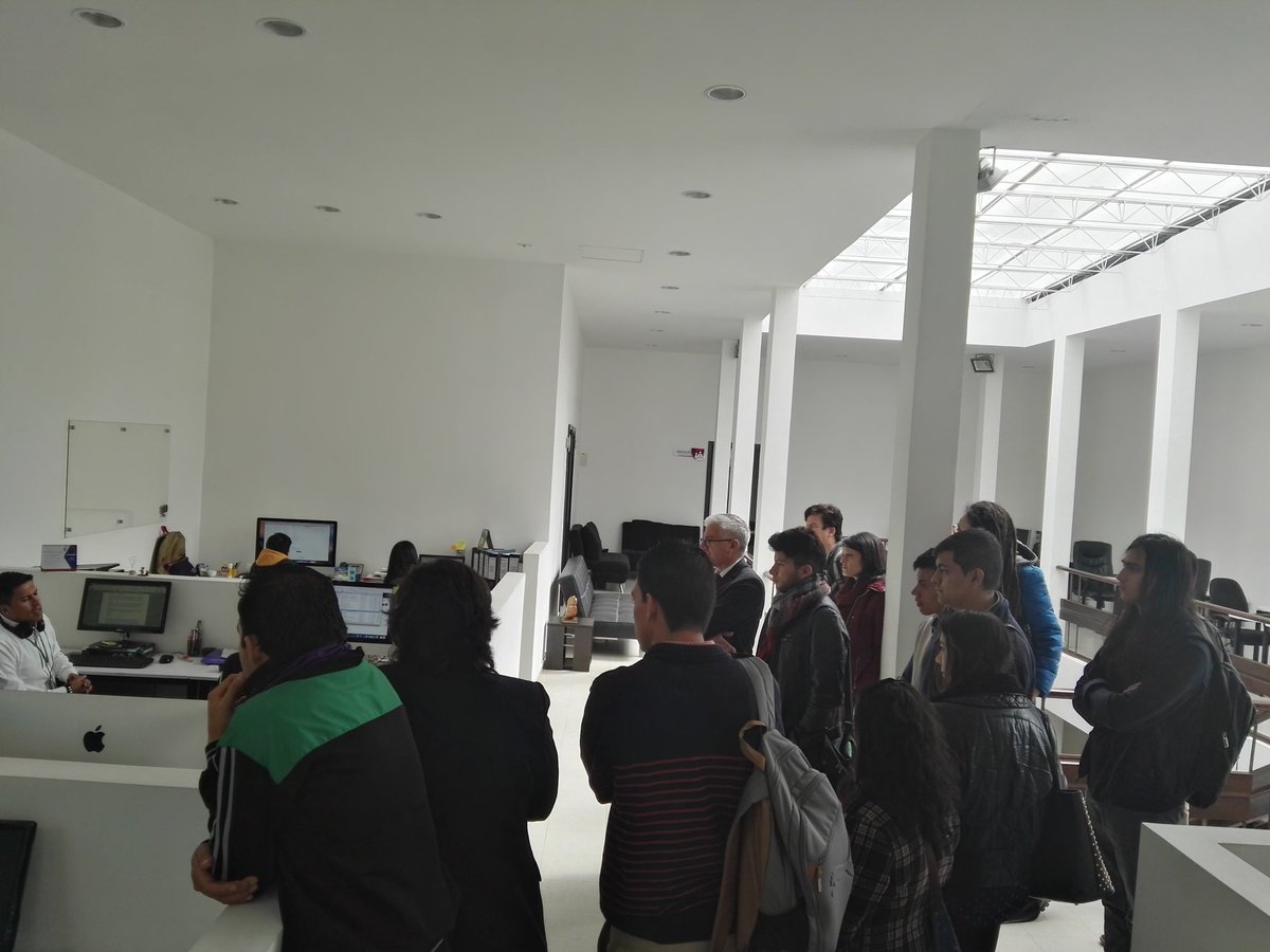 arteagaluchoo's tweet photo. Emprendedores ganadores del #SWPasto2016 conocen el ecosistema de emprendimiento de @ParqueSoftPasto. ¡Bienvenidos y a emprender¡ https://t.co/FvEo2lbrjS