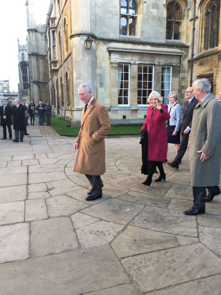 Kings_Dining's tweet photo. Some well known faces dropped by for tea and biscuits this afternoon #Royalvisit #confcamb https://t.co/lGWO3gCA1m