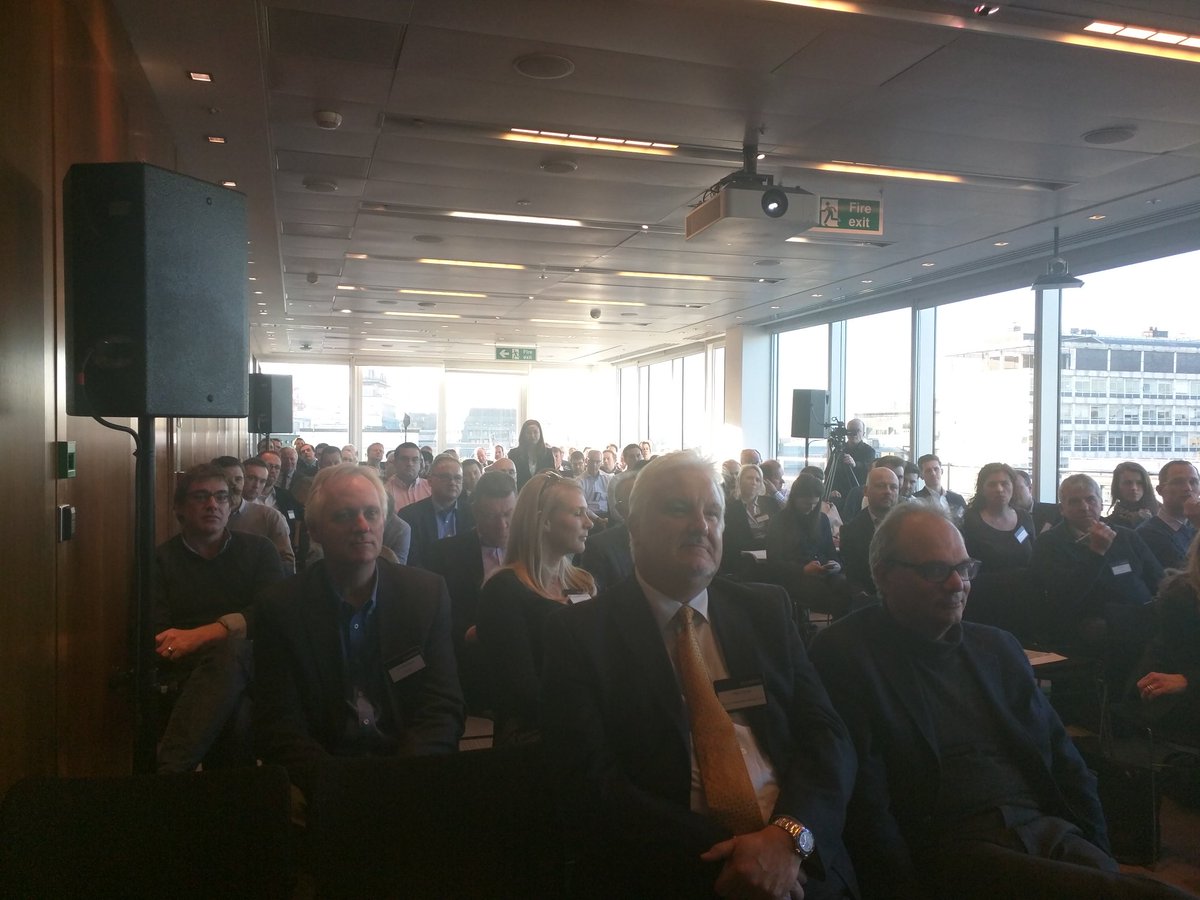 Nina Seghatoleslami tweet media