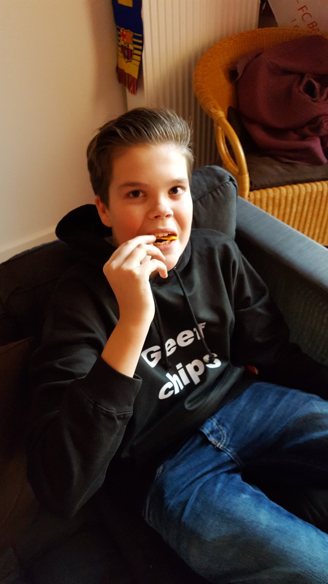 rikvandongenn's tweet photo. @Kakhiel #geefchips https://t.co/Tru7cEL9Z0