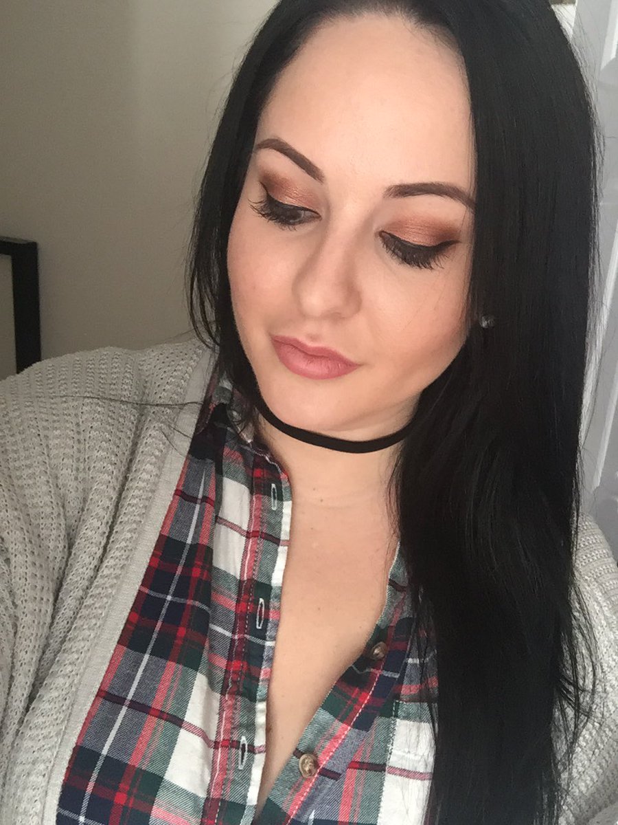 Kayla Davis (@colorfullykayla)  X