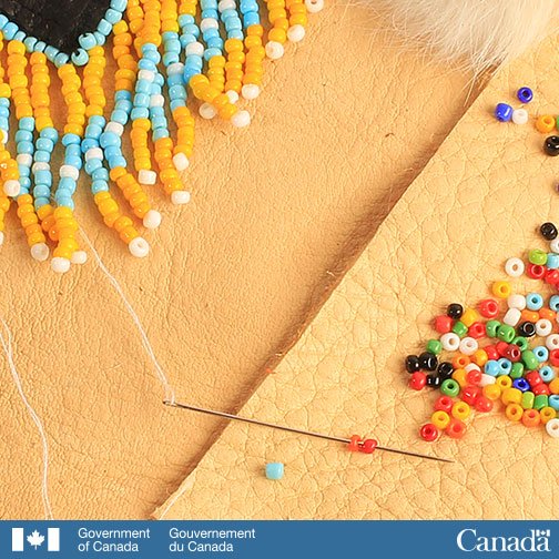 GCIndigenous's tweet photo. Have your hand at traditional beadwork patterns with this online game by @CanMusHistory: https://t.co/GkPFG9hIHT #IndigenousArt https://t.co/Fr0UOu7NqC