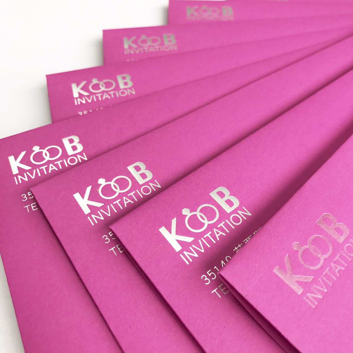 KDiopside's tweet photo. Envelope (Wedding Card)

#paper #printing #bronzing #foilstamp #weddingcard #invitationcard #goodprinttw https://t.co/yabs47alah