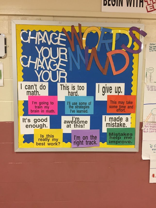 hisd_newteach's tweet photo. Great teaching happening every second in this classroom with Mrs. Benjamin! #ChangeYourWords #KEYTeachers #MathMatters @FlemingMS https://t.co/R8IgoMfL21