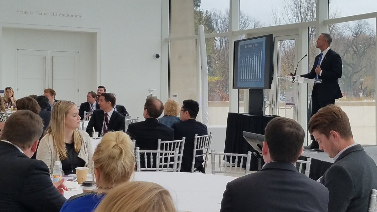 rishiban15's tweet photo. @MartinOMalley tells us how data driven environmental policy in MD has led to improvements in Chesapeake Bay health at #FNreinvent https://t.co/npPidYhb4E