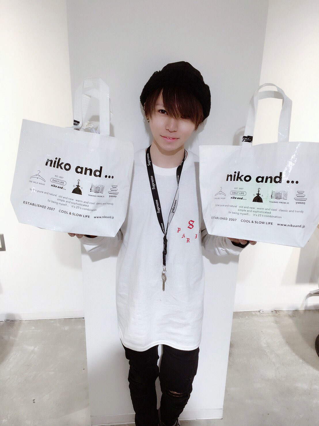 もるさん/SNS総フォロワー日本一美容師 (@TheMorusaism) / Twitter