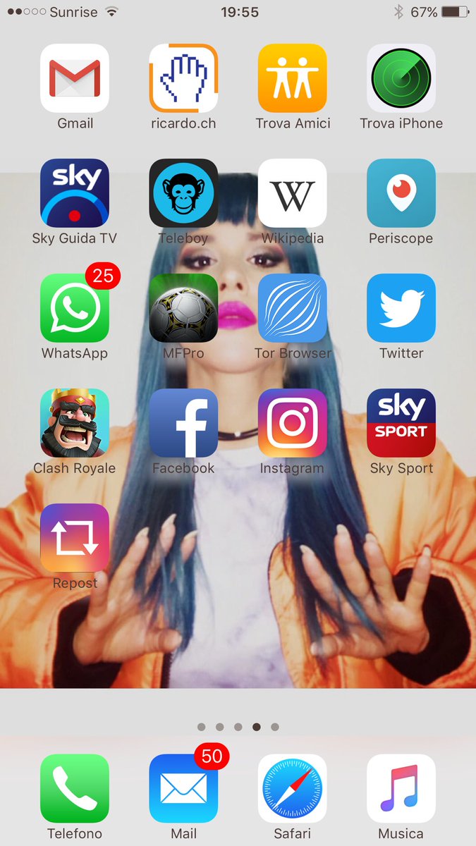 Ale_BabyK's tweet photo. @Raffaele_p61 @BABYKMUSIC allora siamo gia in due ad avere #babyblue come sfondo😍😍😍 https://t.co/5di2BdOsq6