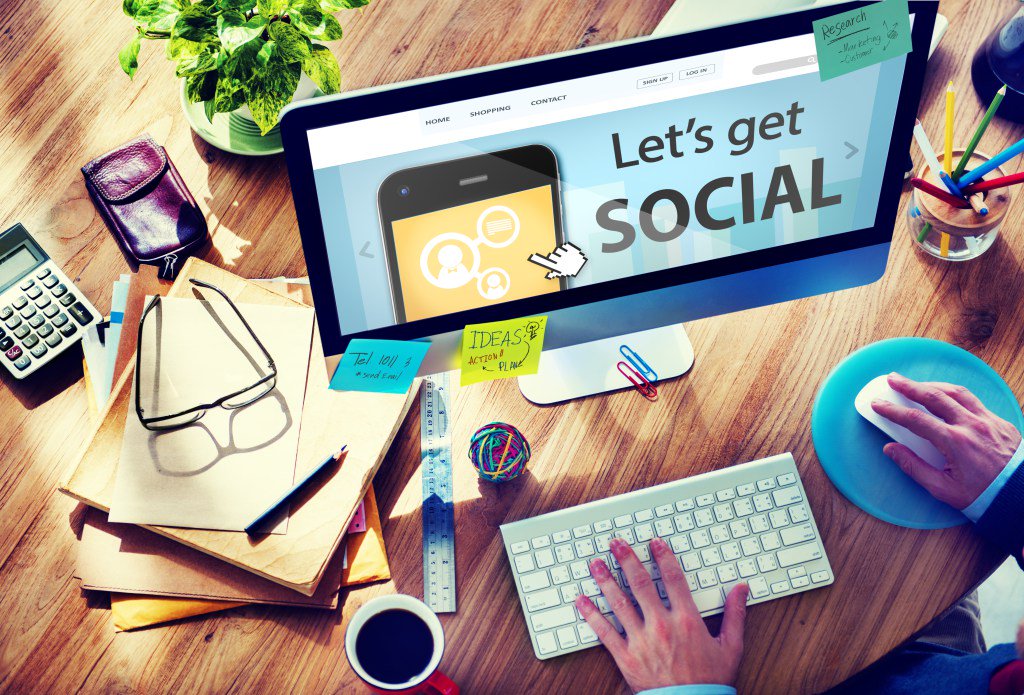 GetSeriousSEM's tweet photo. The Ultimate List Of The 100 Most Common SEO Mistakes People Make https://t.co/Fb7HCAlZNn https://t.co/DXKH4msckK