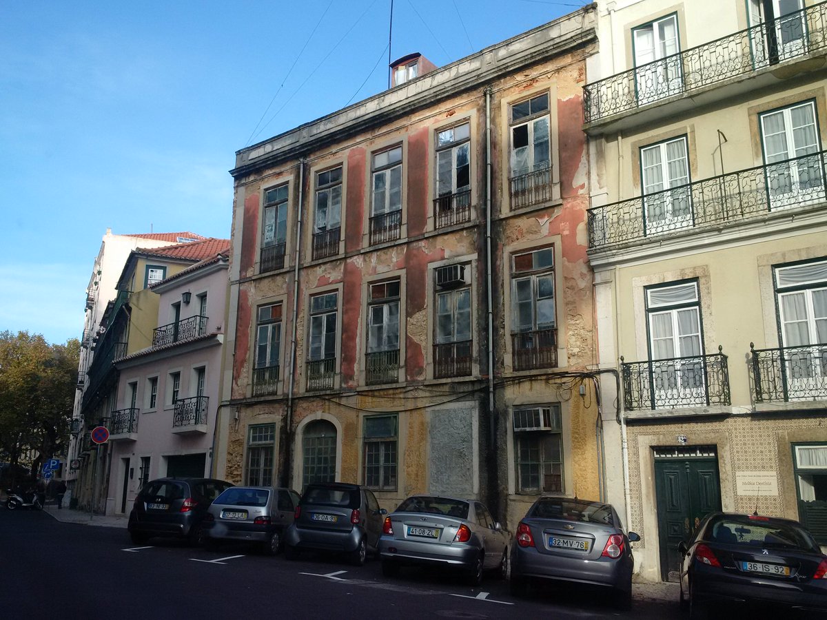 PaulSardinheiro's tweet photo. Ready to be creative #honestbuildings.pt https://t.co/mLOELxnFtq