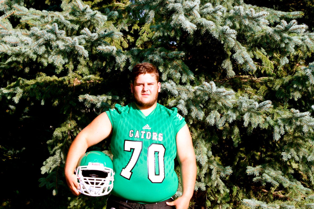 Congratulations to <a href="/keyesyravis/">Tarv</a> for receiving Honorable Mention for the C-2/3 All District Football Team.