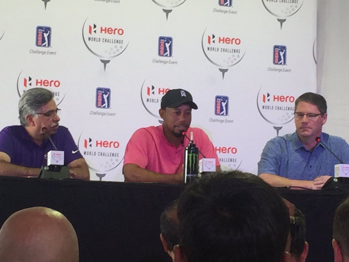 HWC2016's tweet photo. @TigerWoods at the press conference of @HWC2016 #HWC2016 with Pawan Munjal on his right @HeroMotoCorp https://t.co/JPal0StG1G
