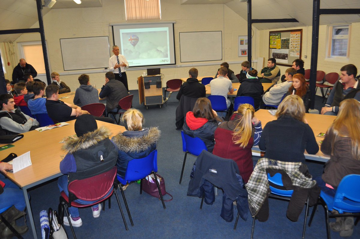 Reaseheath's tweet photo. Fantastic Brexit questions from our students to Guy Smith, NFU Vice President today #informedfarming https://t.co/yaoLG6RhQo