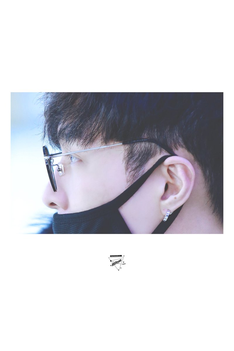 AKOtyan1007's tweet image. 161120 GMP #레이 #장이씽 ▷ akotyan.lofter.com/post/1cbeab6d_… ◁