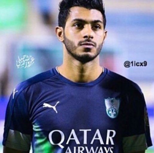 m3l100's tweet photo. من الافضل ؟

1- عبدالله الحافظ = ريتويت #الهلال

2- محمد ال فتيل = اعجاب #الاهلي 

صاحب الطلب : @turki55354 https://t.co/459GpAbPBF